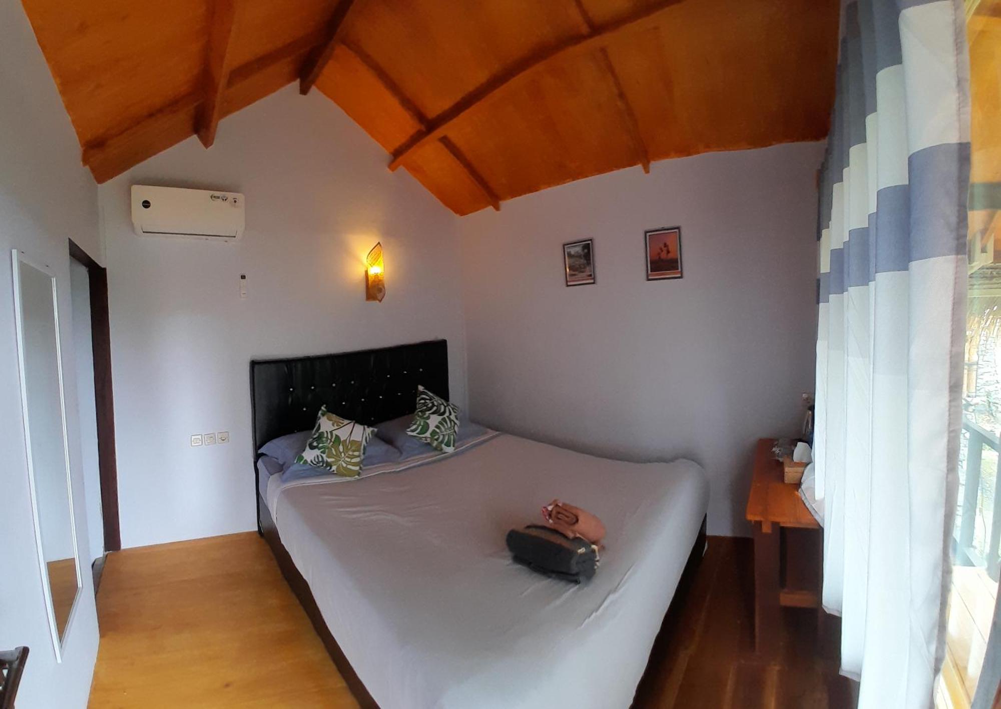 Poetri Bungalow & Restaurant Senaru Dış mekan fotoğraf