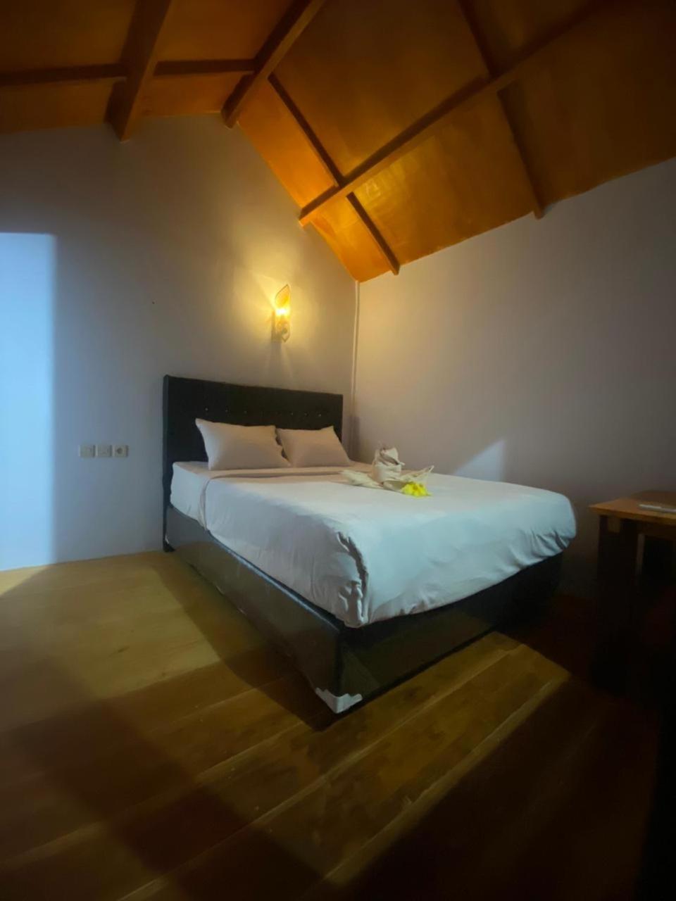 Poetri Bungalow & Restaurant Senaru Dış mekan fotoğraf