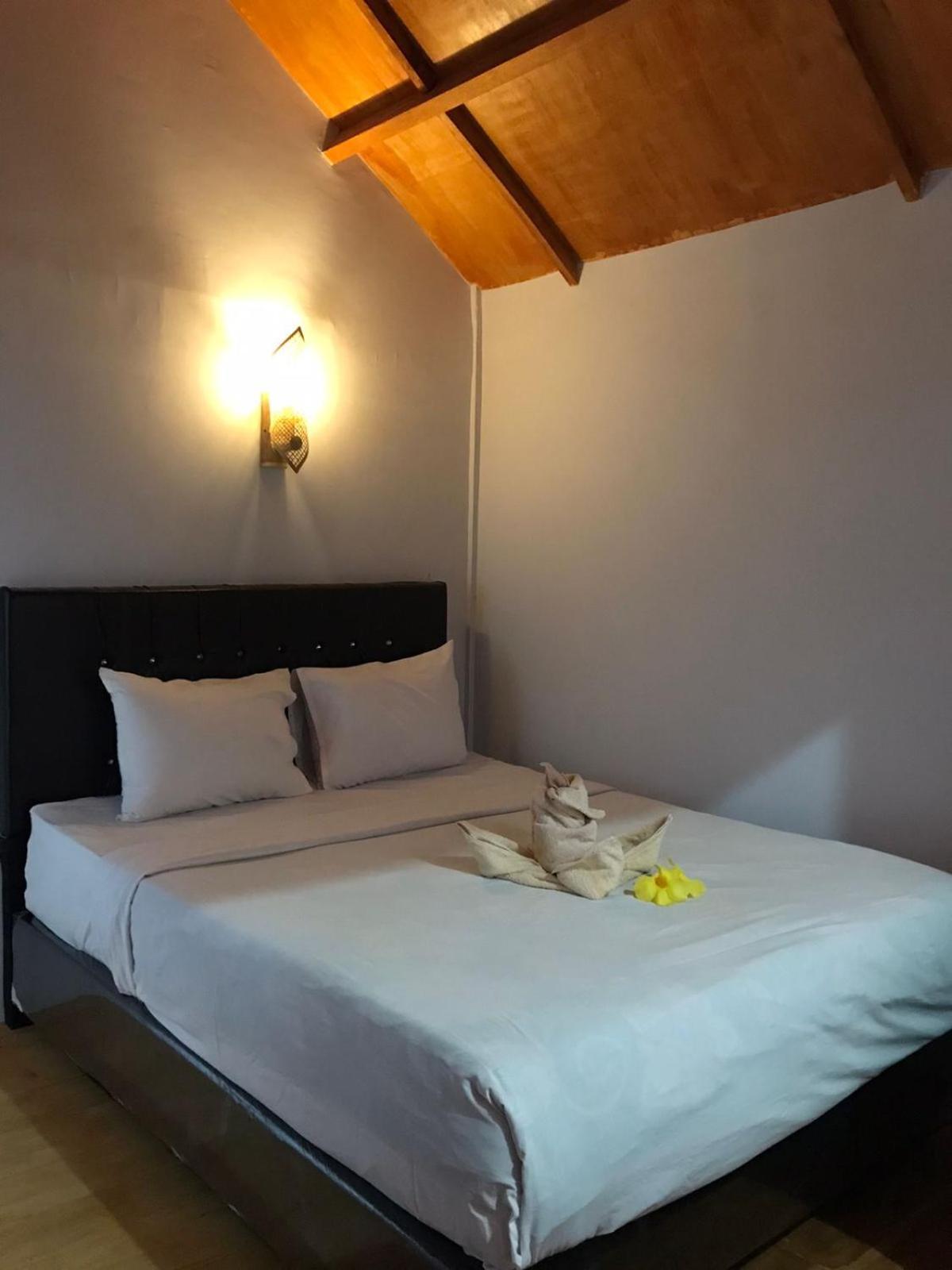 Poetri Bungalow & Restaurant Senaru Dış mekan fotoğraf